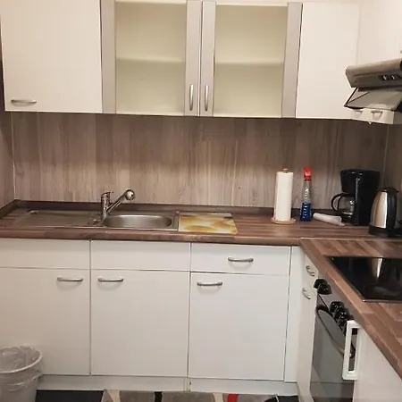 Zimmervermietung Mahndorf בית הארחה